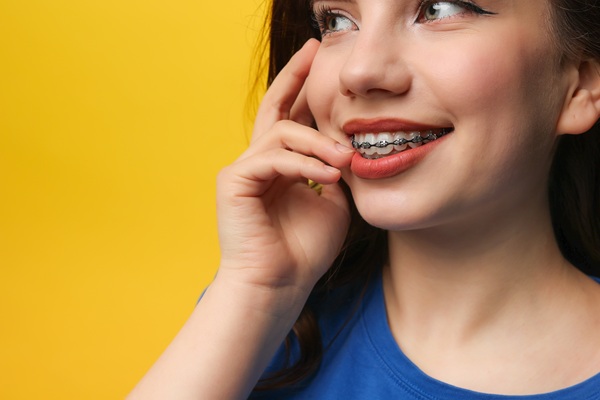 Dental Braces: Types And Applications